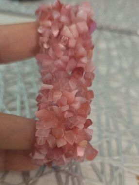 Vintage Pink Chip Bead Stretch Bracelet